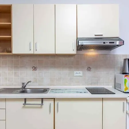 In Rovinj/istrien 11466 Apartment *